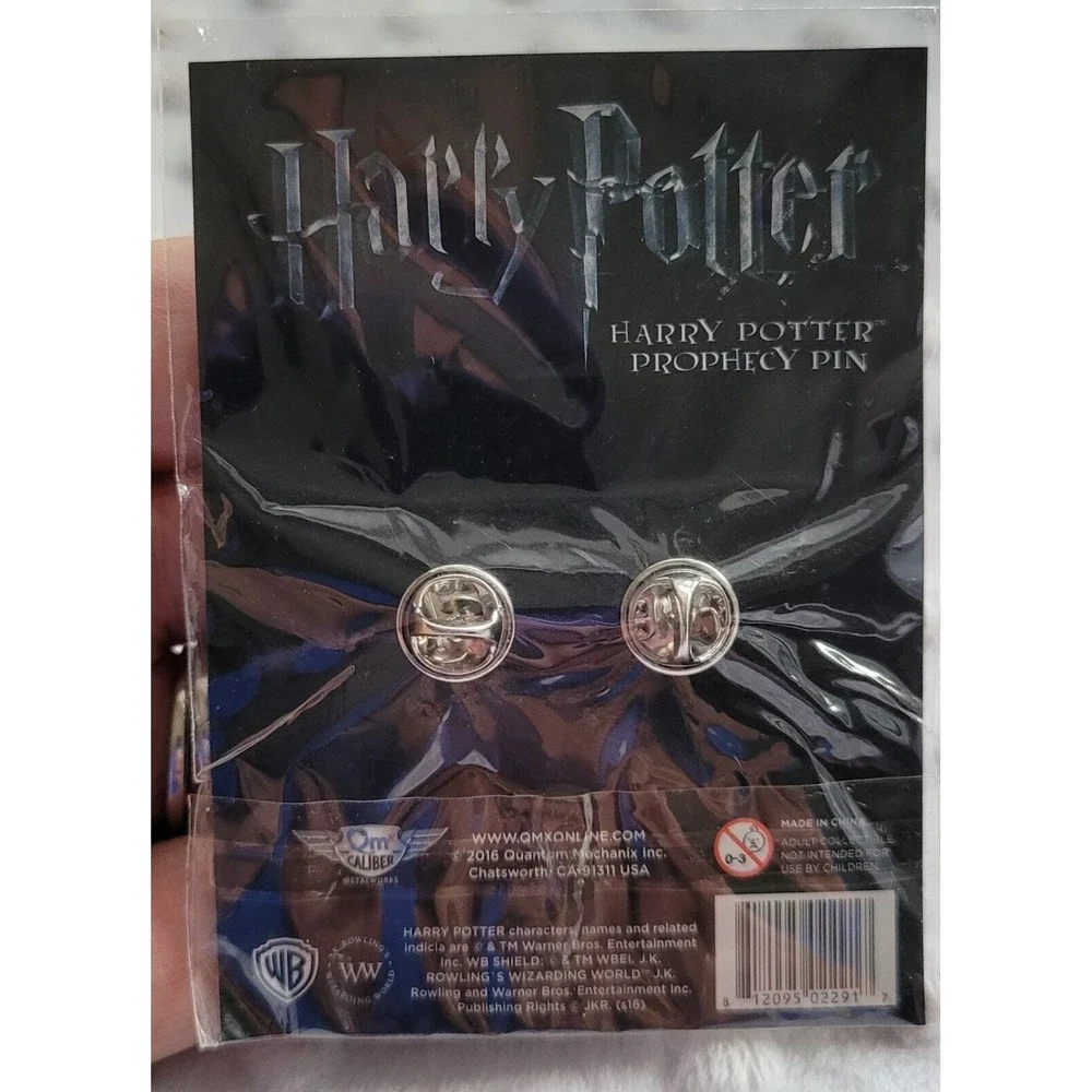 Harry Potter Prophecy Pin & Bow Truckle Lapel Pin Warner Bros‎ NEW!